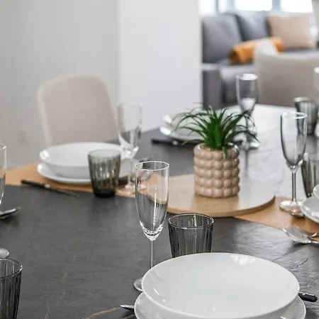 Le Majestueux - Xxl - Parking - 12 Pers - Comfort Premium Apartman *